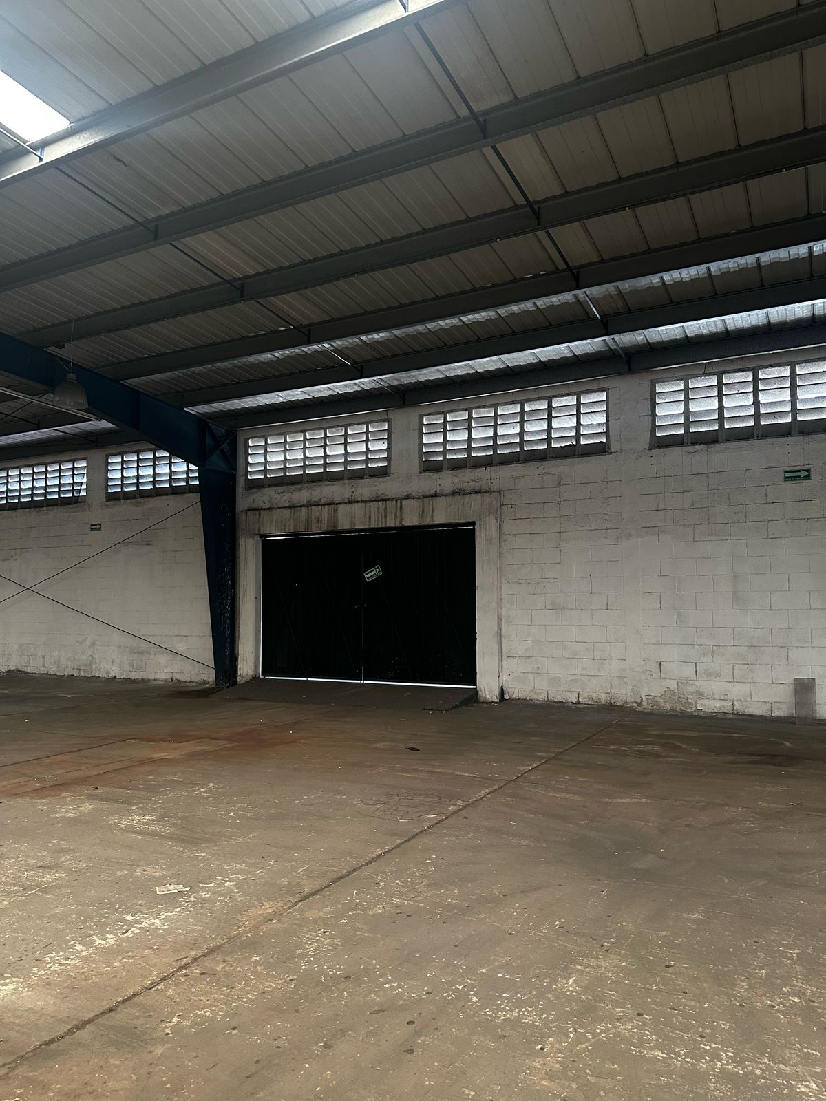 ga06.9 Amplia bodega industrial en renta con mas de 1000mts2